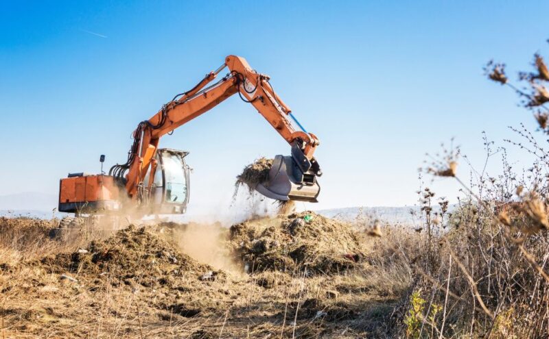 Effective Methods for Clearing Land Before Building